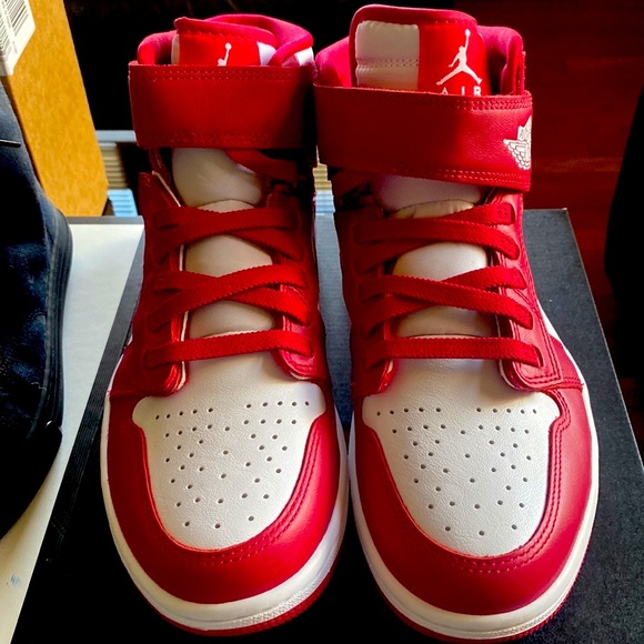 Nike - Air Jordan 1 -Highease - Brand New